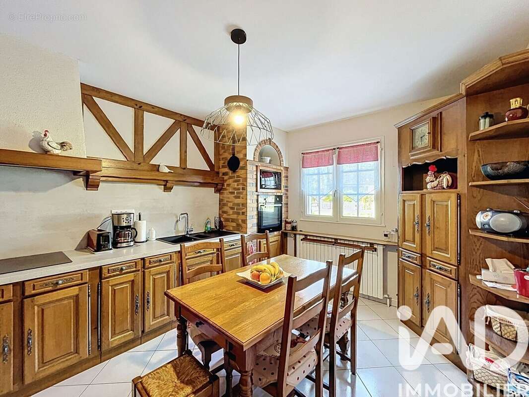 Photo 3 - Maison à CORQUILLEROY