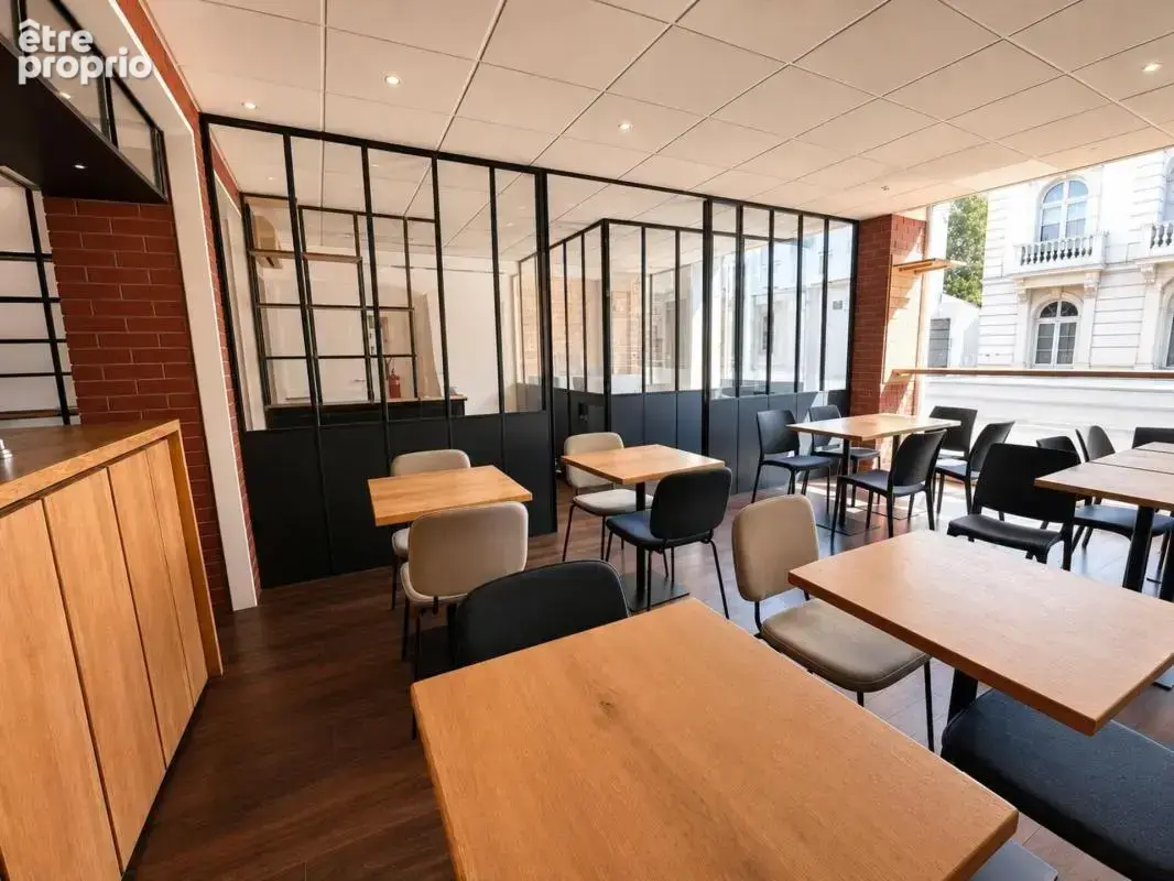 Vannes – ensemble immobilier mixte de plus de 365 m² – professionnel, habitation, investissement – proche gare et centre-ville - photo 2