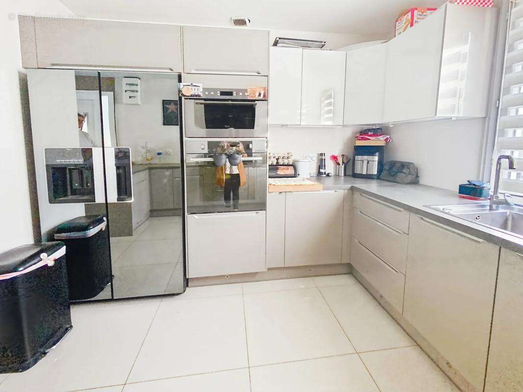 Maison à VILLETHIERRY