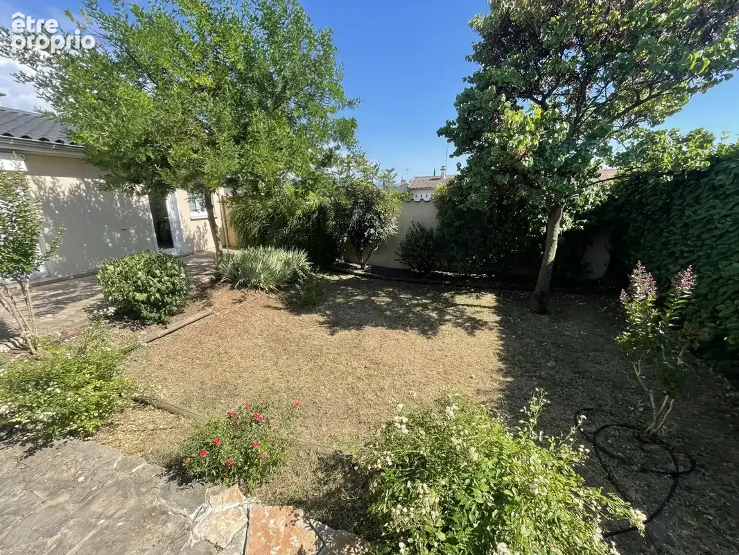 Maison 6 pièces 111 m² à vendre à Romans-Sur-Isere (26100) - photo 9