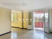 Appartement à SAINTE-FOY-LES-LYON