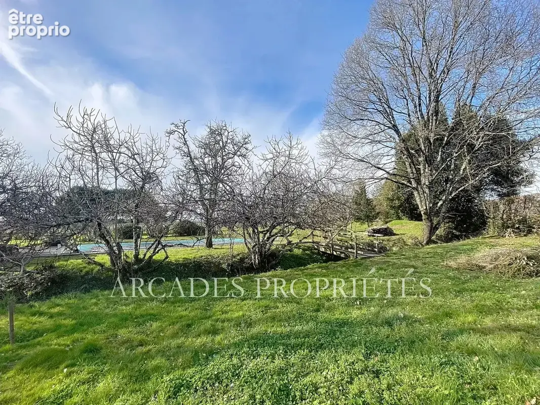 Élégante propriété de caractère en pierre - photo 6