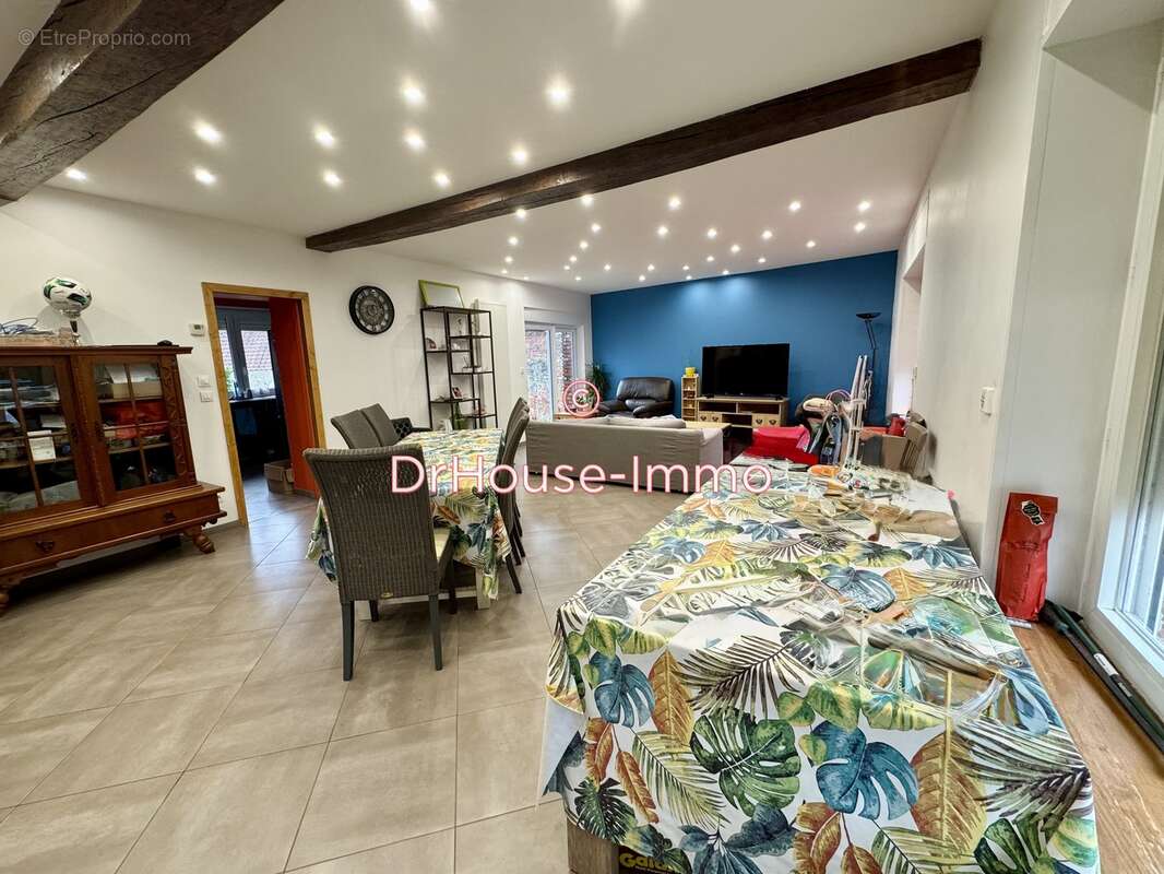 Maison à LOUVIGNIES-QUESNOY