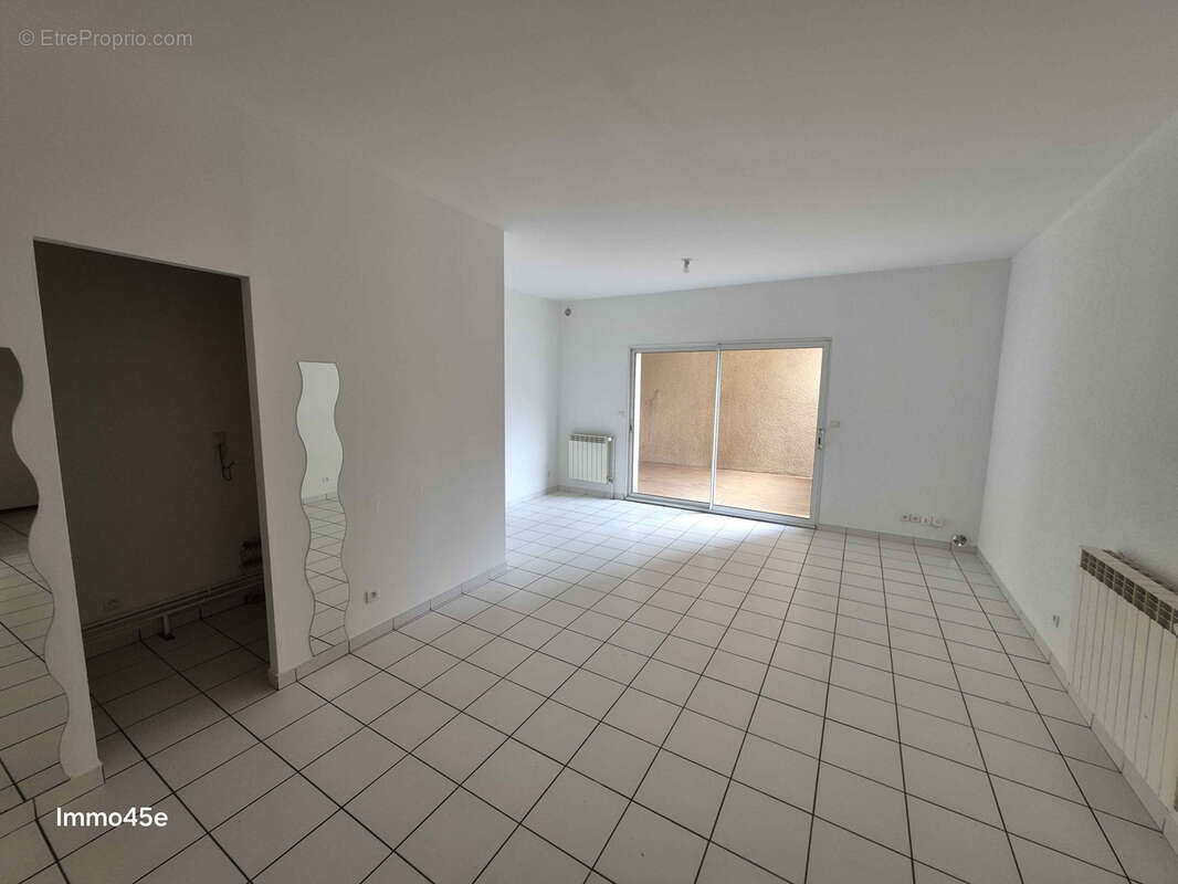Appartement à TOURNON-SUR-RHONE