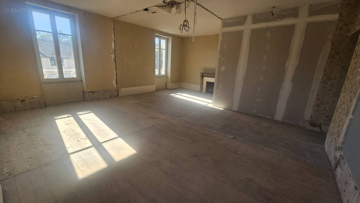 Appartement à NUITS-SAINT-GEORGES