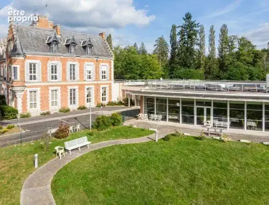 INVESTISSEMENT LOCATIF  La Ferté-Saint-Aubin  Résidence EHPAD Korian Château des Landes - 6% de rentabilité - photo 14