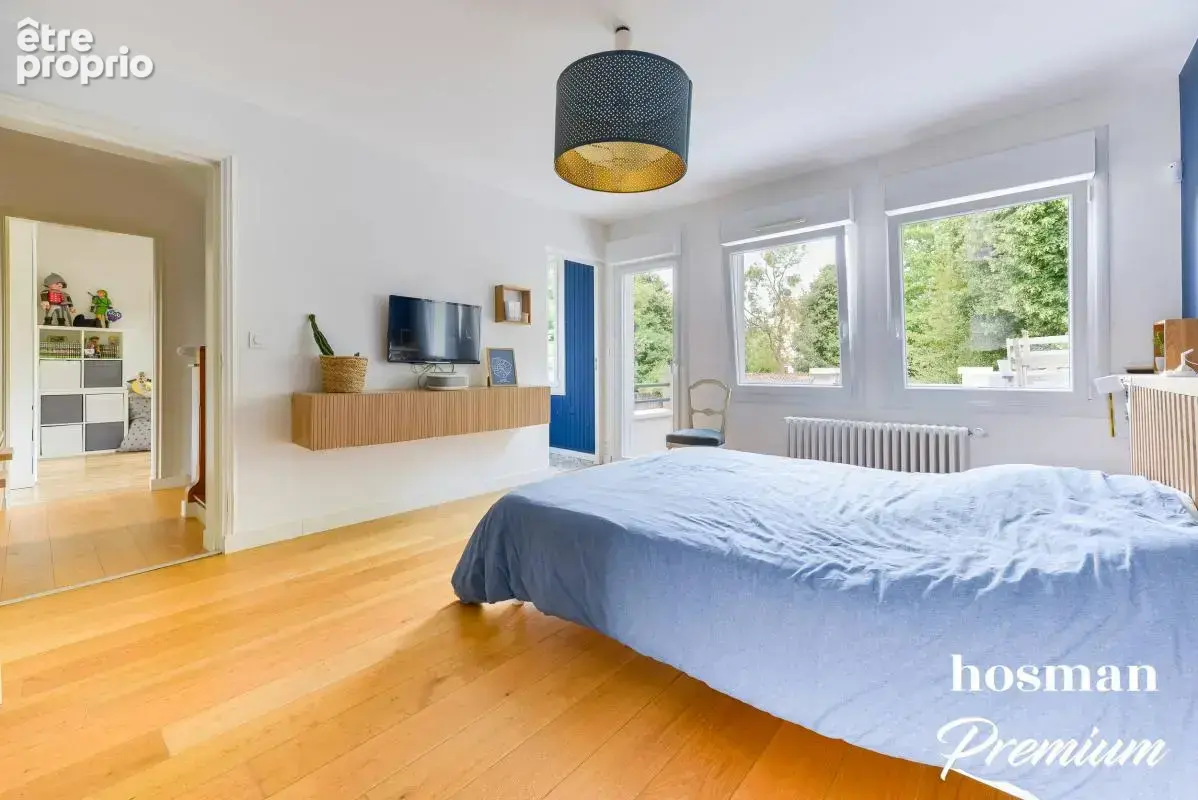 Coup de coeur ! Maison de 200 m2 (290 m2 au sol), 5 chambres, terrasse, jardin et garage - Quartier Blanche de Castille / Rond p - photo 7