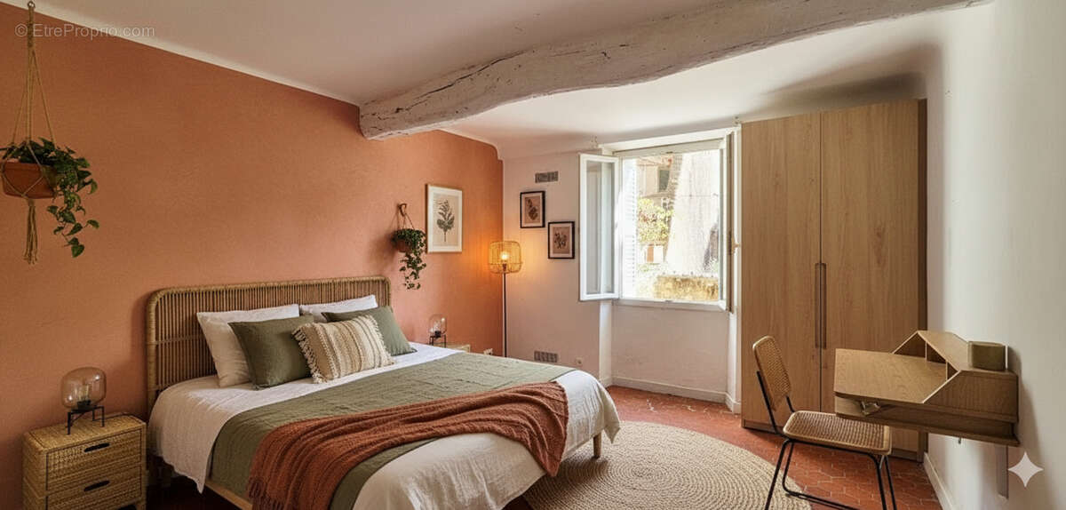 Appartement à COTIGNAC