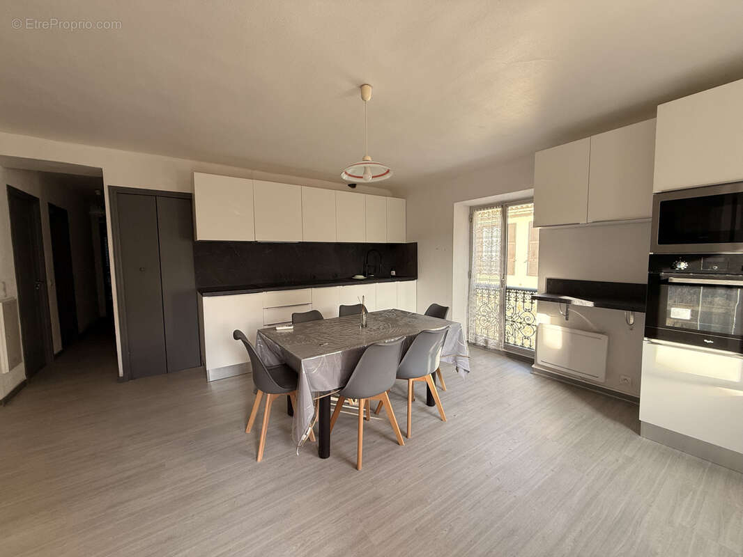 Appartement à MENTON