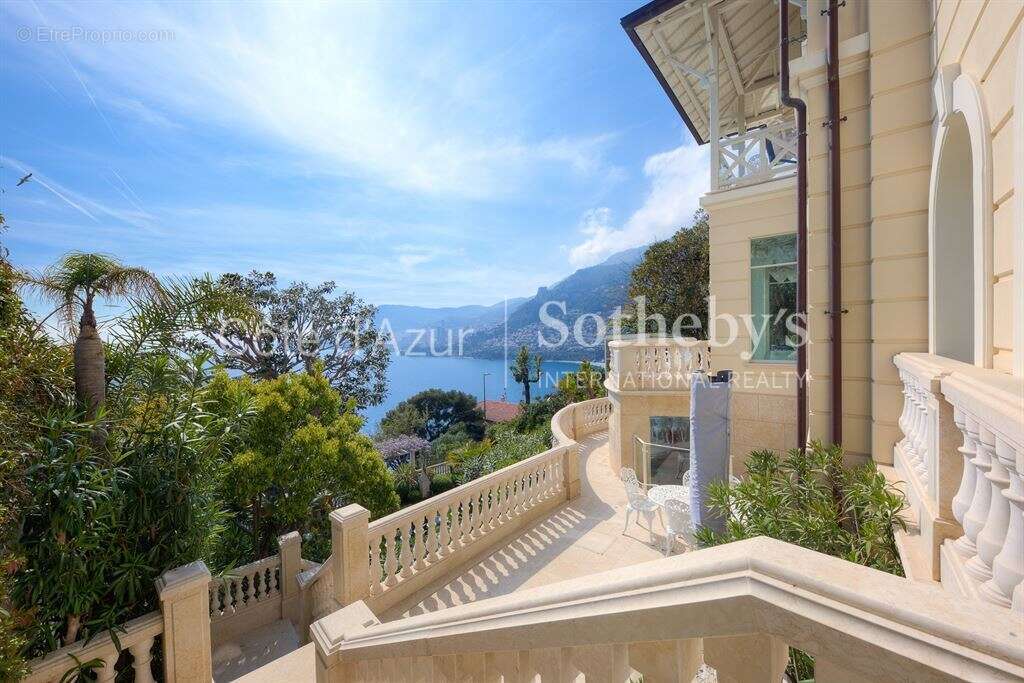 Maison à ROQUEBRUNE-CAP-MARTIN