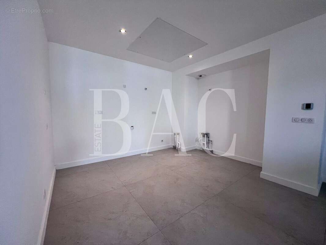 Appartement à THEOULE-SUR-MER