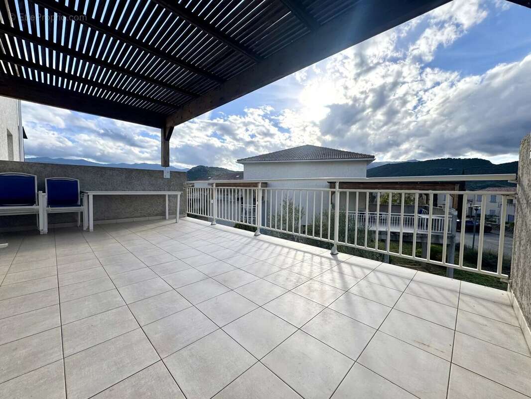 Appartement à OLETTA