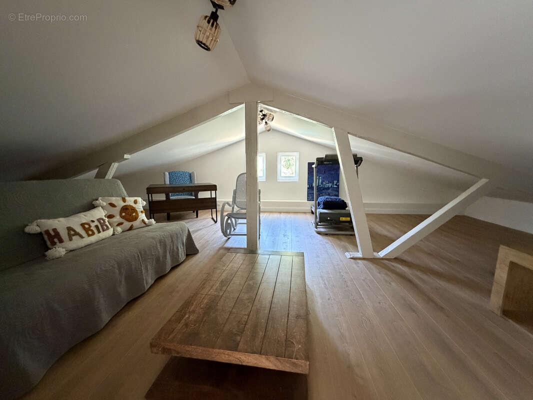 Propriété 240m2 habitables sur 3200m2 de terrain arboré 2 km centre St QUENTIN - photo 25