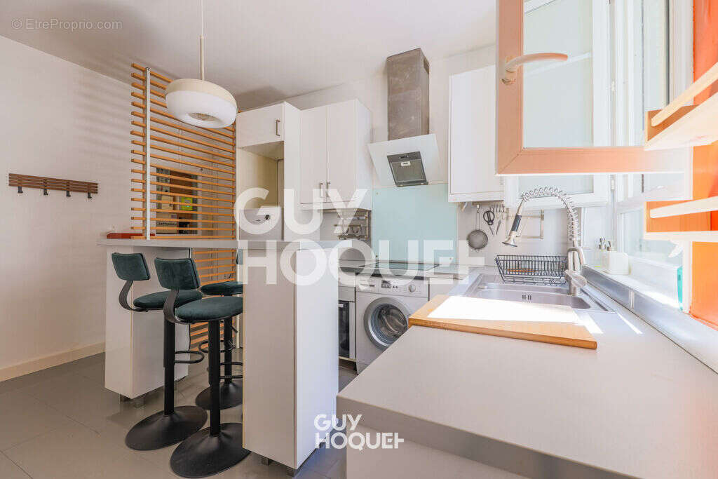 Appartement frais à vendre - 2 pièces - photo 2