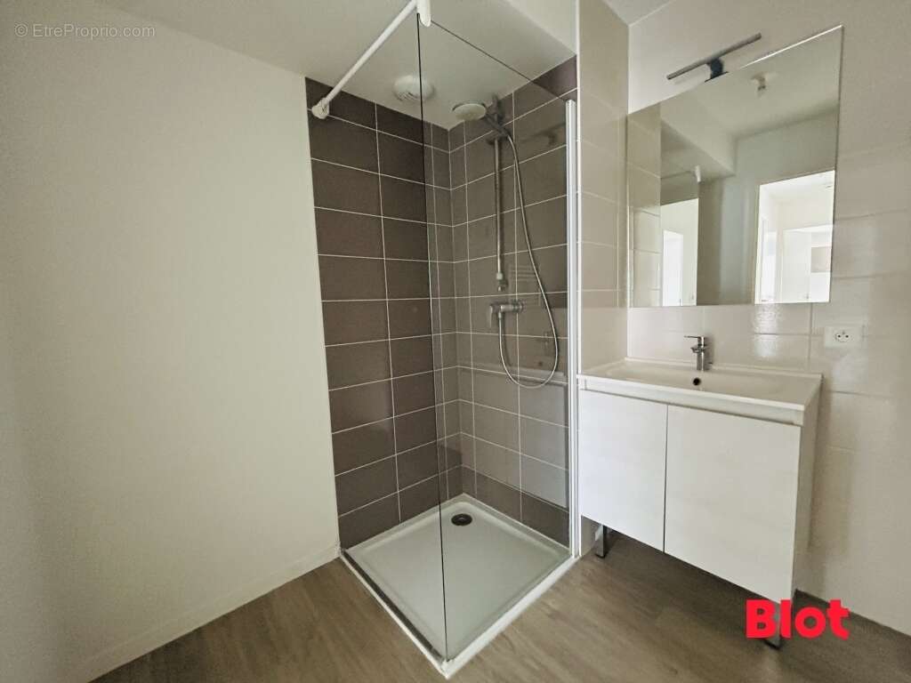 Appartement 64 m² à Saint-Malo  - photo 5