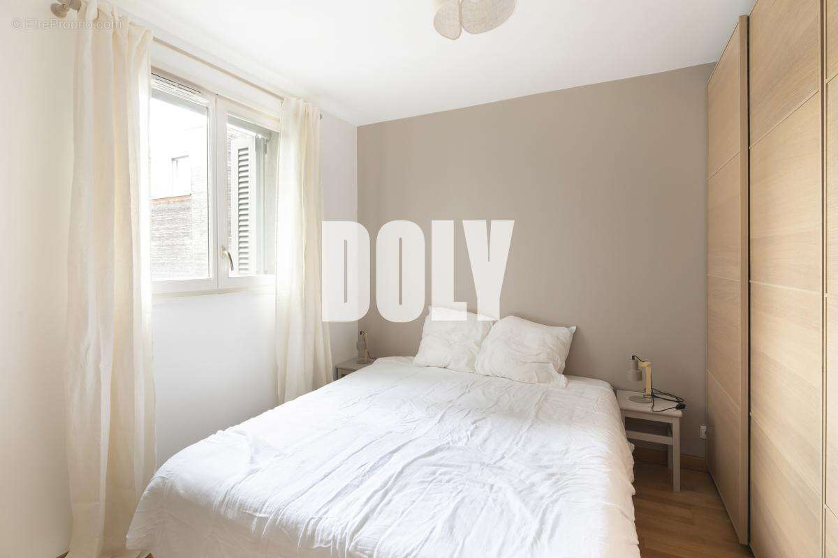 Appartement à PARIS-20E