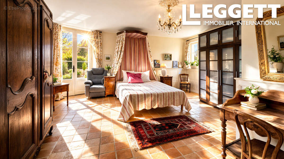 Maison à SAINT-CYPRIEN