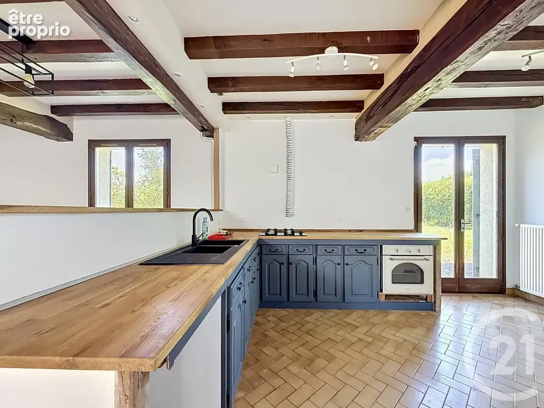 Maison 6 pièces 131 m² à vendre à Chartres (28000) - photo 3