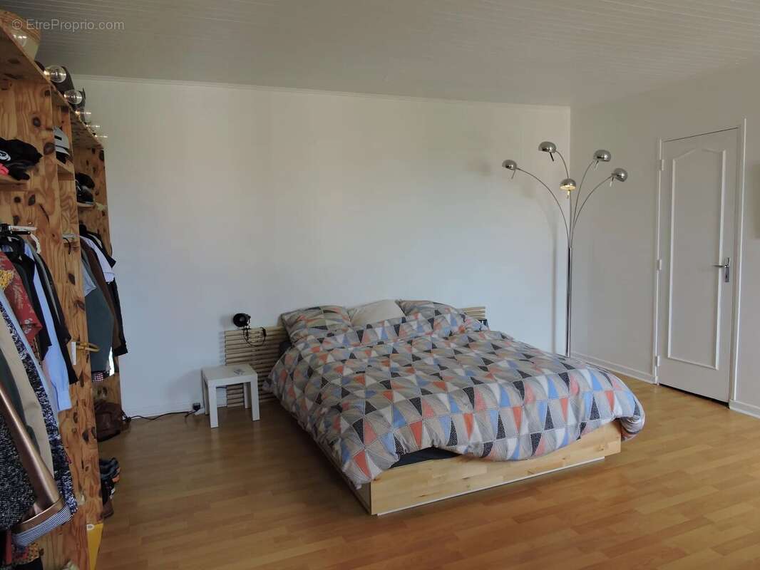 Maison de village prête à être aménagée - photo 12