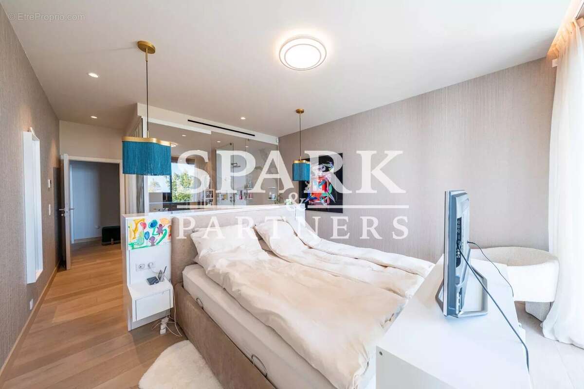 Appartement à ROQUEBRUNE-CAP-MARTIN