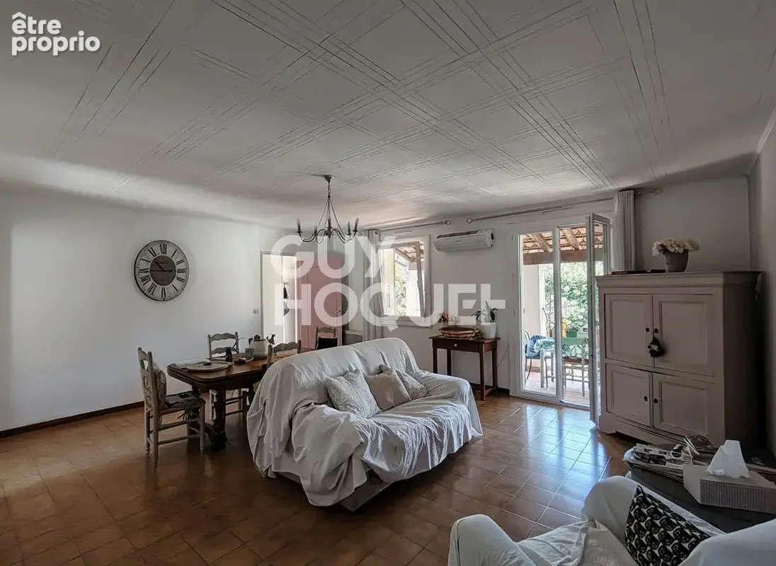 Carpentras - Villa plain pied de 91 m² - 4 pièces avec jardin et garage - photo 6