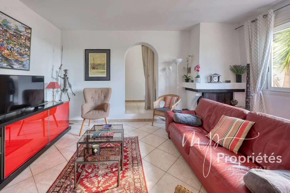 Maison à RAYOL-CANADEL-SUR-MER