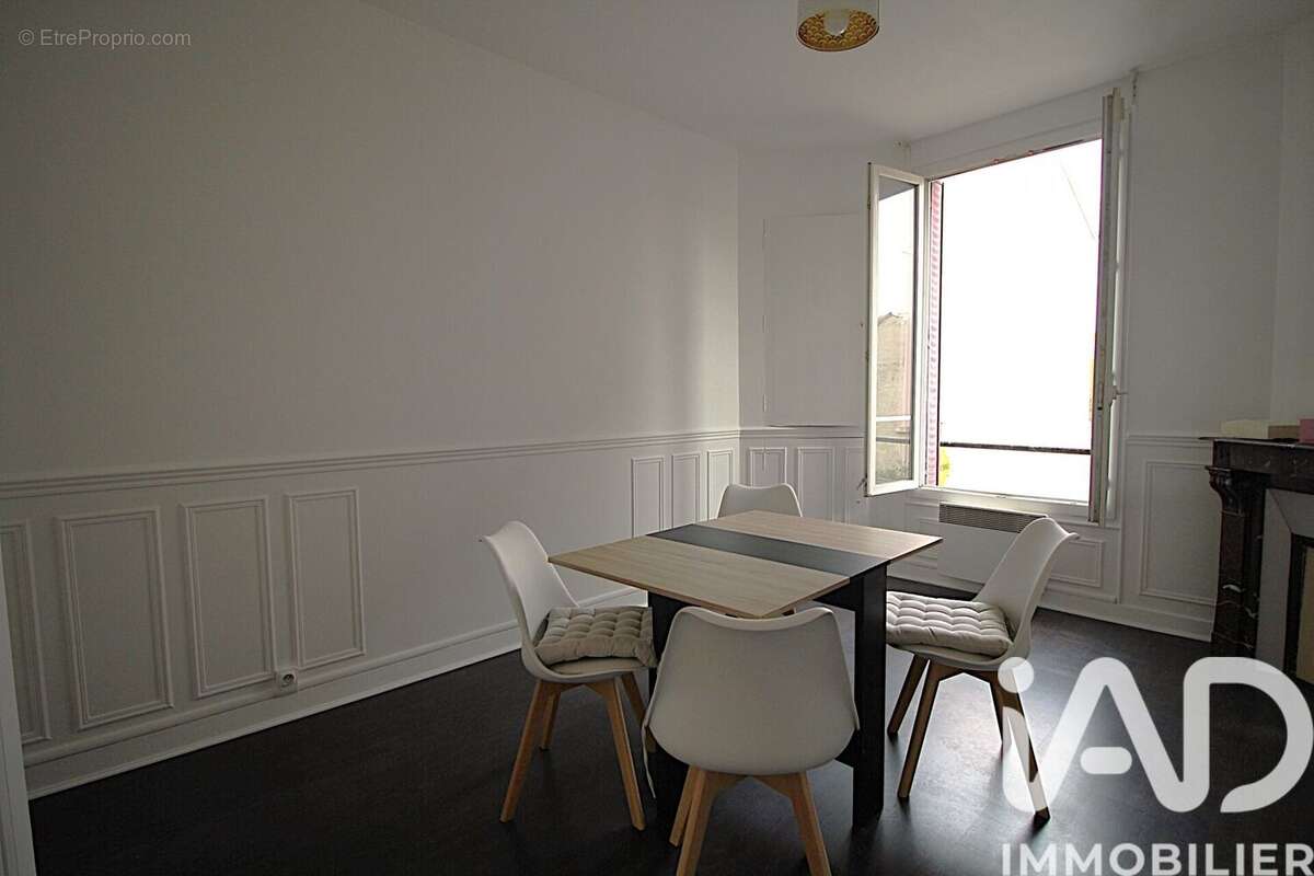 Photo 7 - Appartement à SAINT-MAUR-DES-FOSSES