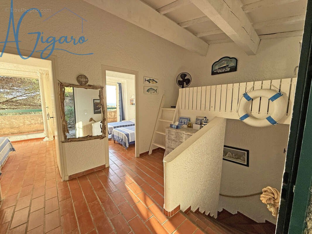 Maison à LA CROIX-VALMER