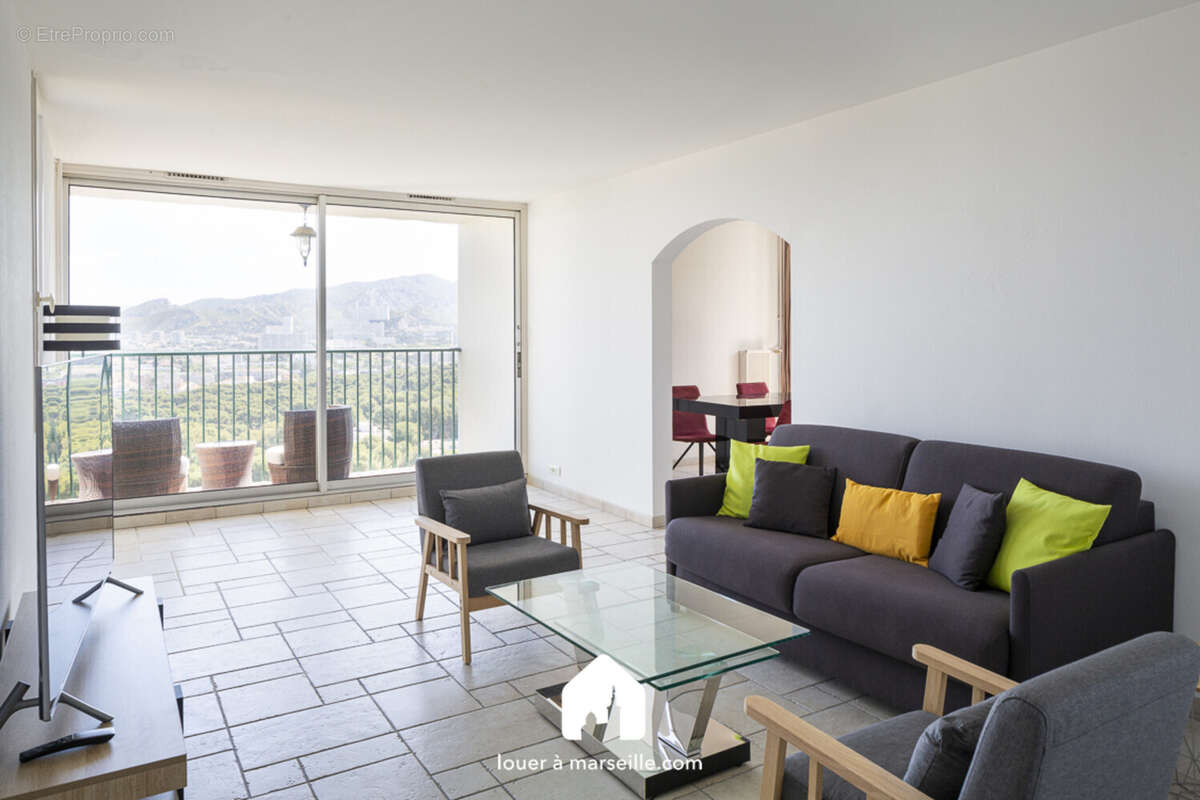 Appartement à MARSEILLE-8E