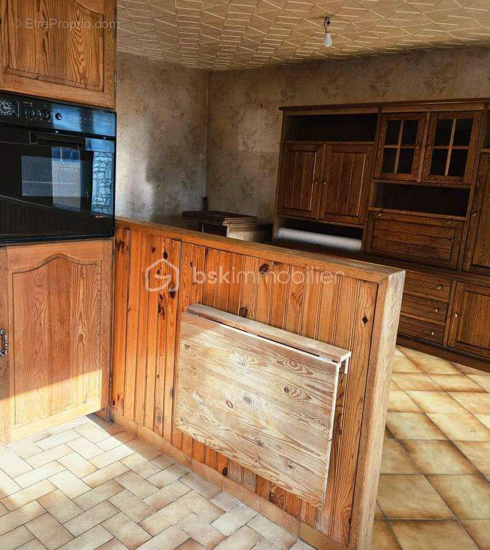 À SAISIR – Maison au calme avec fort potentiel à seulement 6 km de Clamecy 58500 ! - photo 6