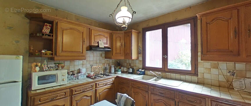 Autre à QUESNOY-SUR-AIRAINES