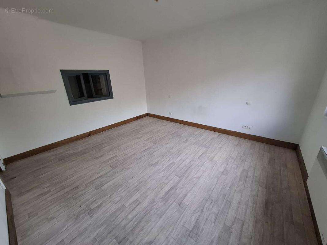 Maison à L&#039;AIGLE