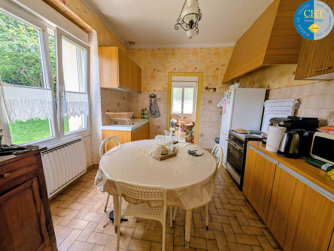 Maison de plain-pied sur grand terrain constructible   saint-malo-de-beignon (56380) avec cht immobilier - photo 6