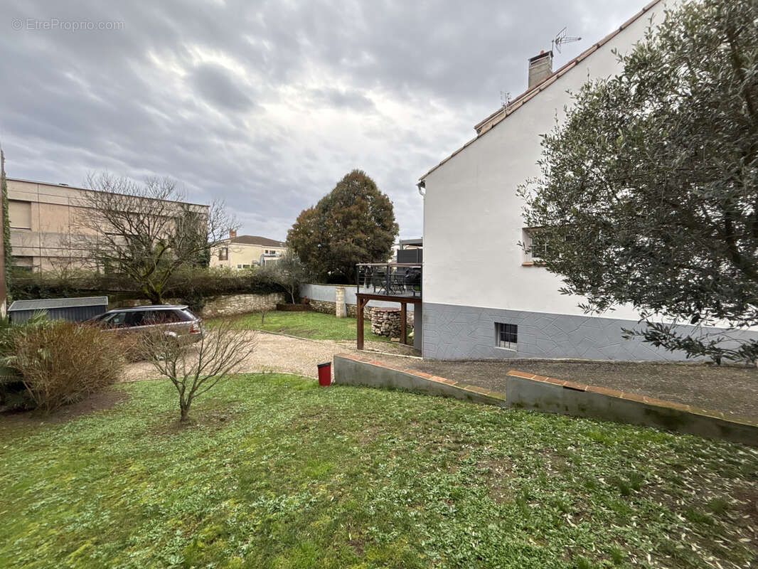 Maison à VILLENEUVE-SUR-LOT