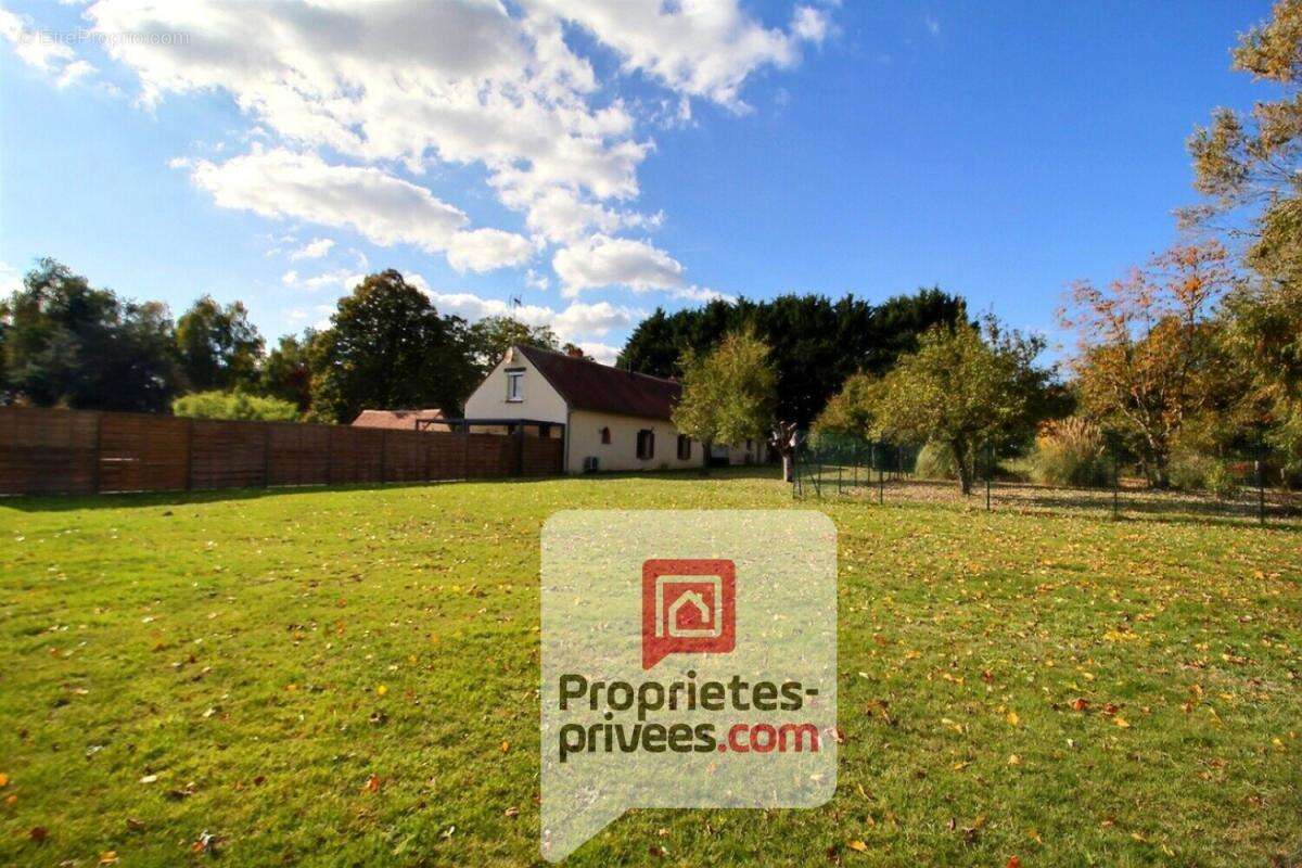 A vendre à 1h15 de paris - superbe propriete avec piscine, mare, dependances, terrain 2,3 hectares - photo 9