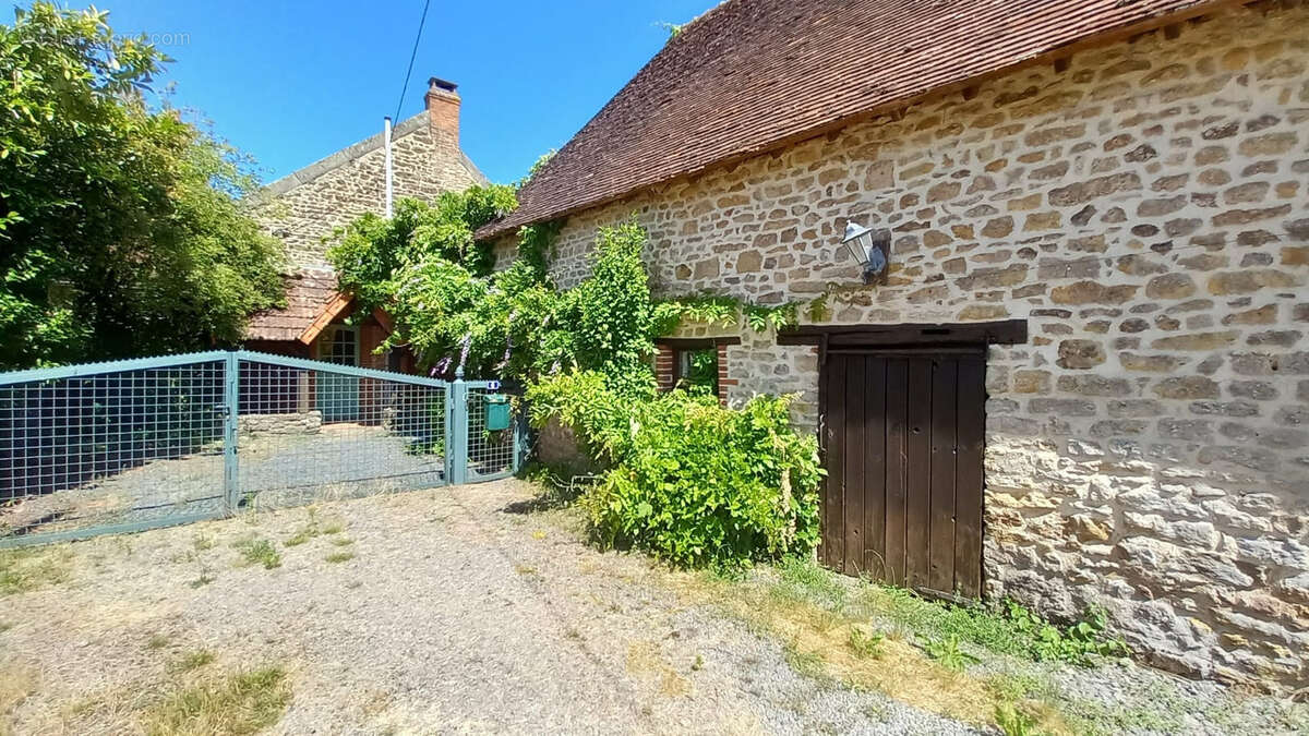 Maison à ORSENNES