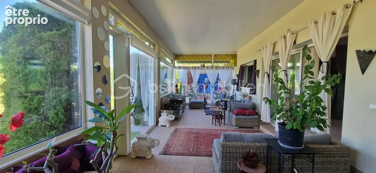 Villa familiale de caractère – volumes rares – 284 m² + véranda 37 m² – esprit coup de cœur - photo 18