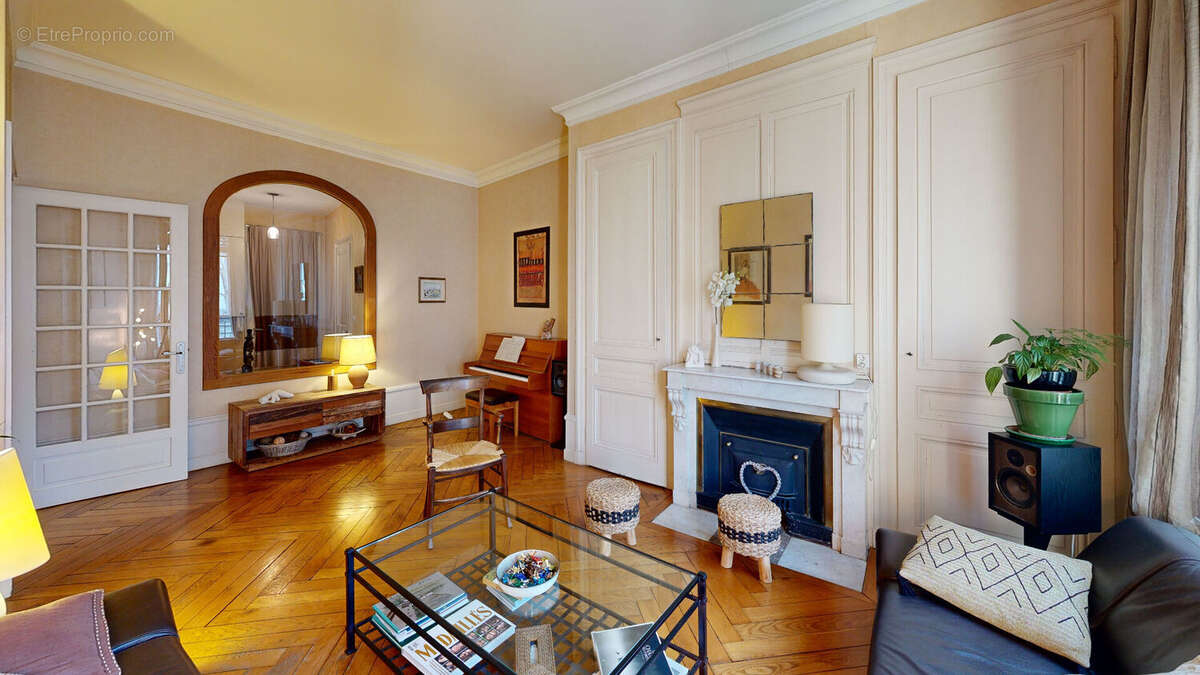Appartement à LYON-7E