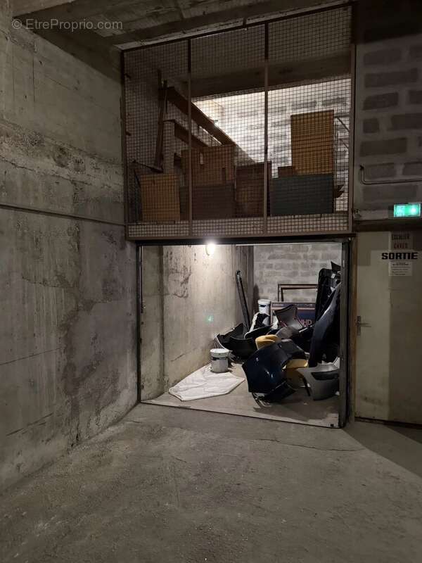 Parking à BEAUSOLEIL