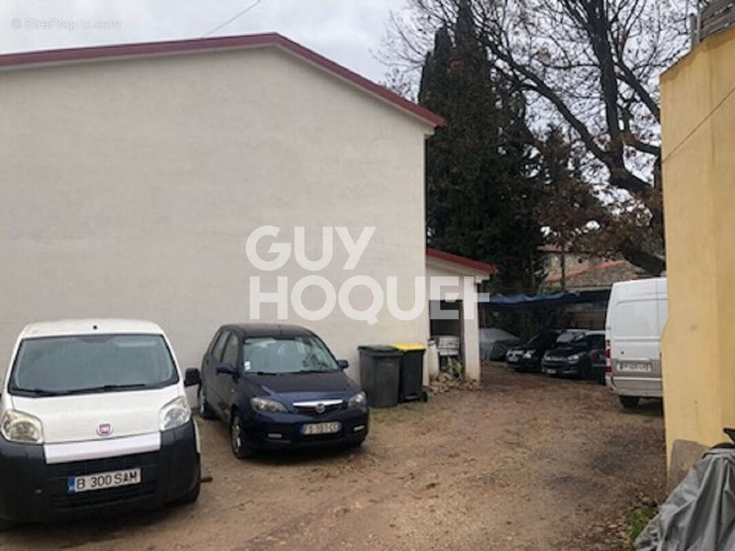 Terrain à VALLAURIS