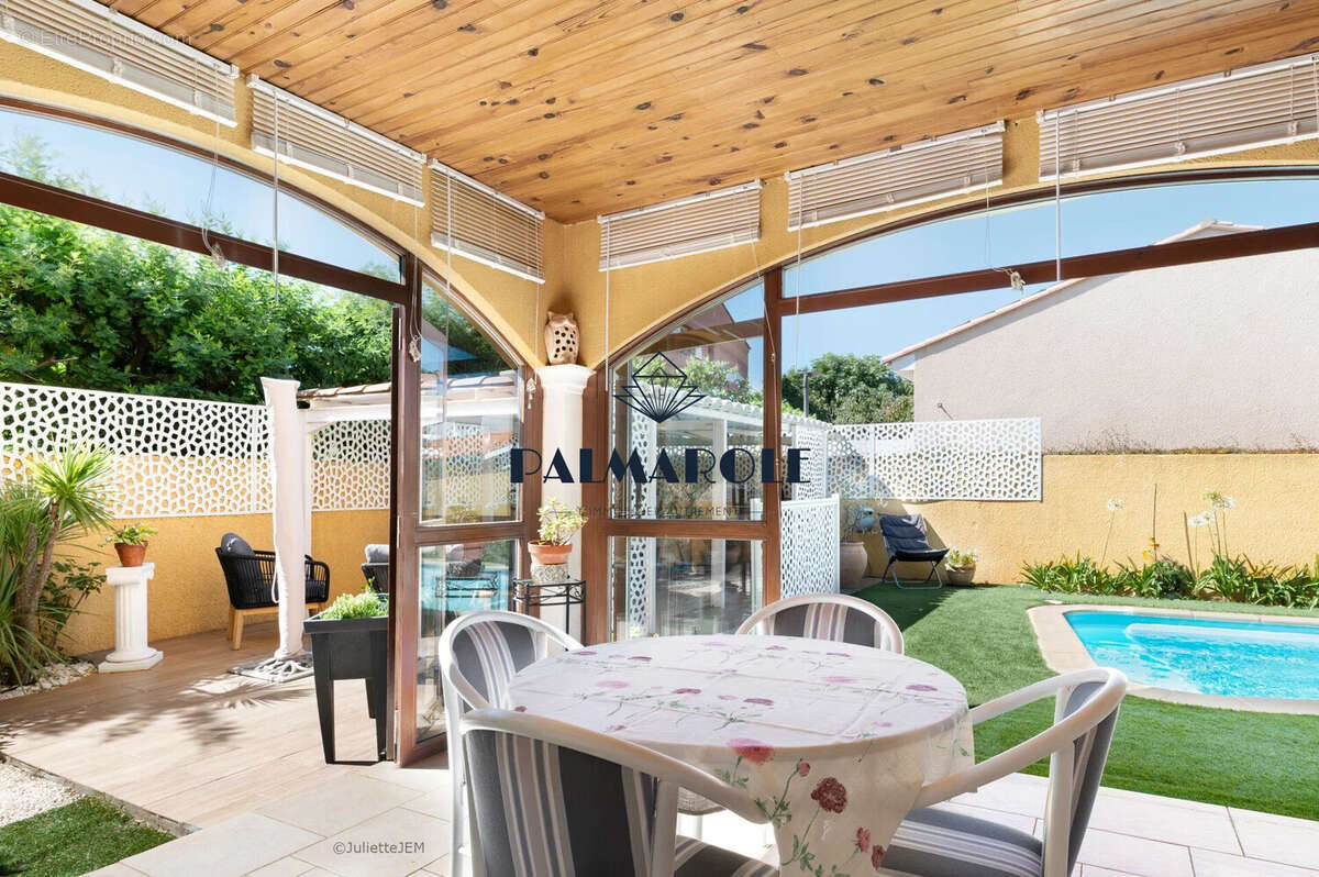 Maison à VILLENEUVE-DE-LA-RAHO