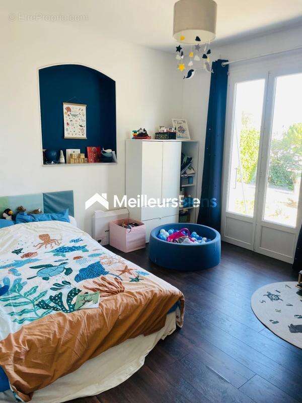 Maison à SAINT-FELIX-DE-LODEZ