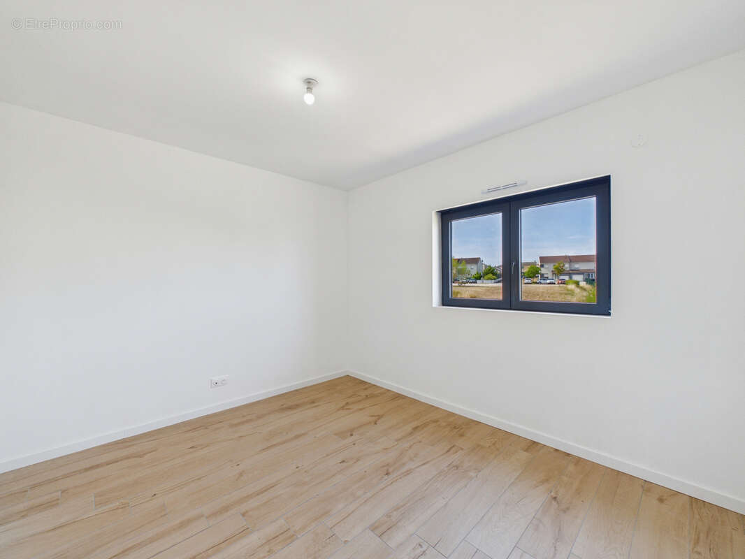 Magnifique Maison Neuve 105 m2- 3 Ch/Garage/Ste Marie-aux-chênes - photo 14