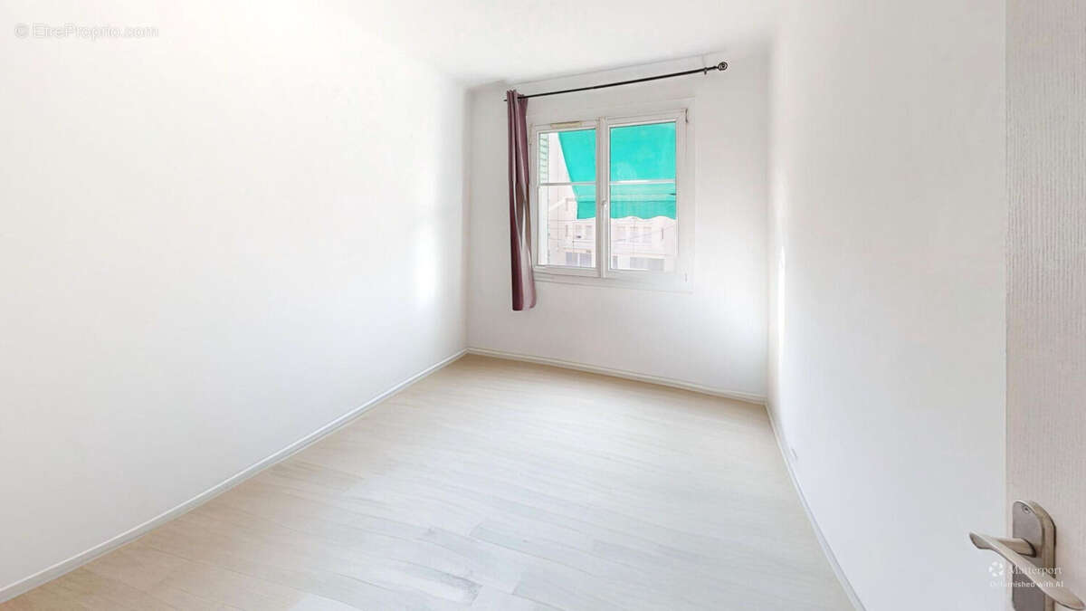 Appartement à MARSEILLE-5E