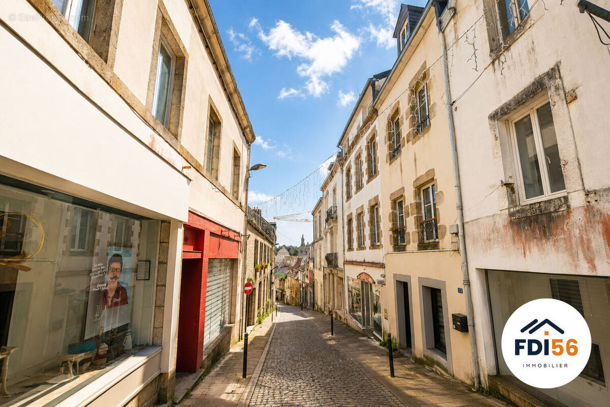 Appartement à QUIMPERLE