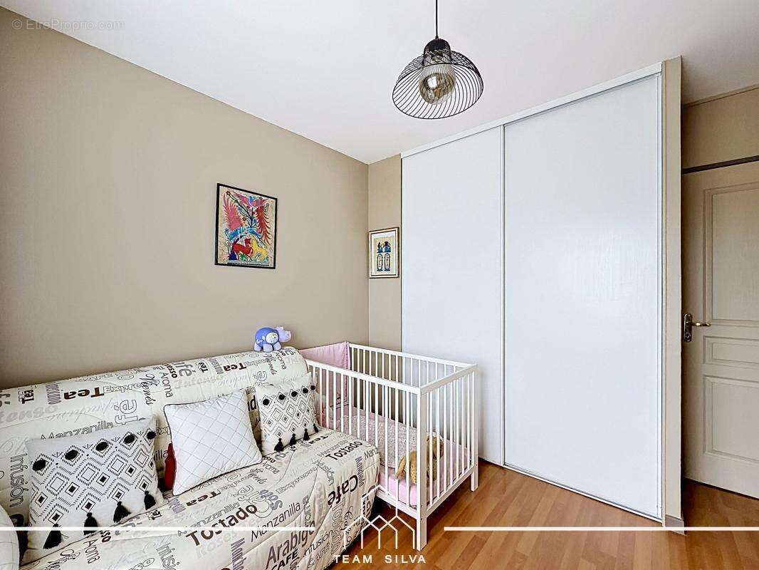 Appartement à TERNAY