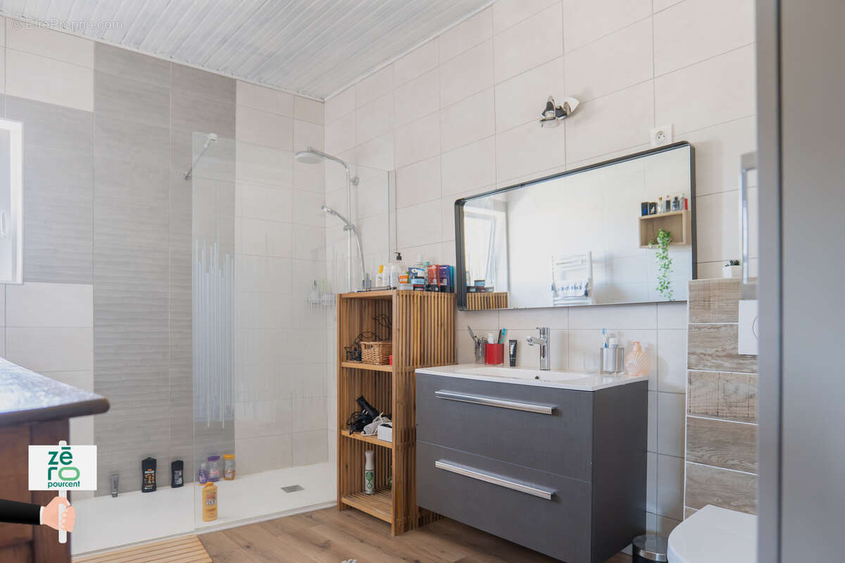 Maison familiale prête à vivre   Piscine, jardin sans vis-à-vis et aucun travaux ! - photo 23