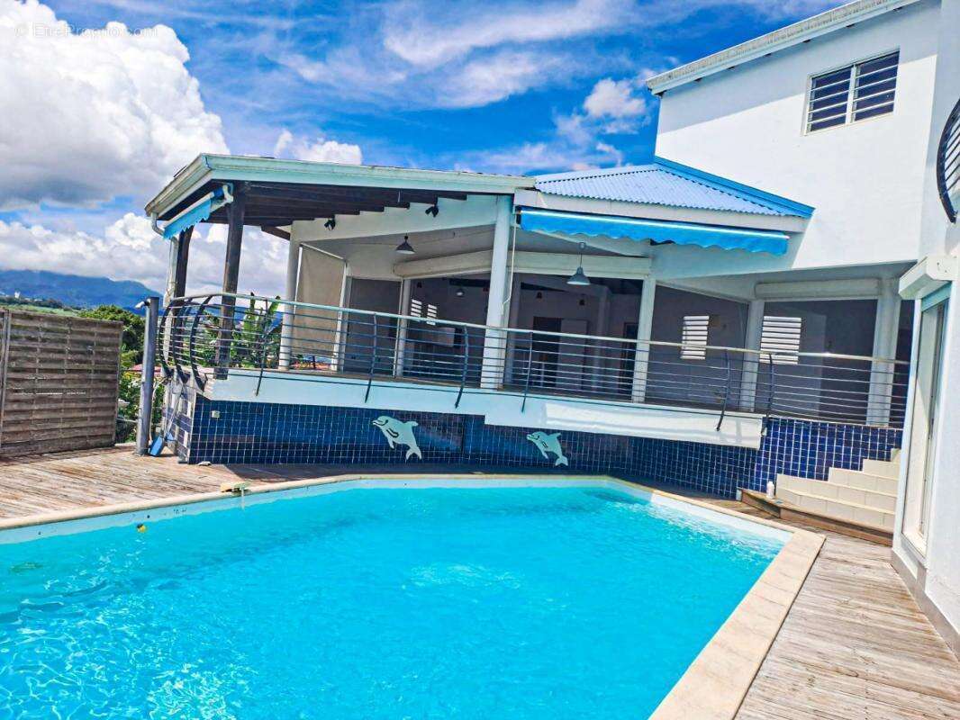 Maison à LE LAMENTIN