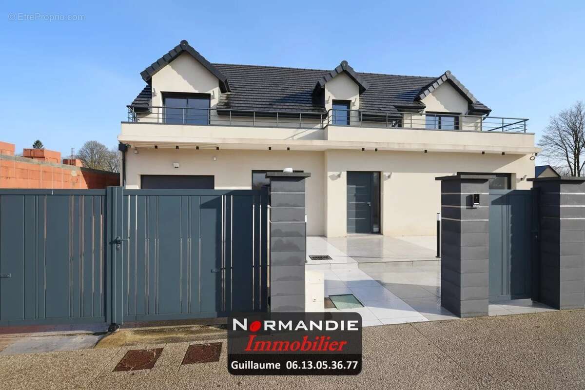 Maison à YVETOT