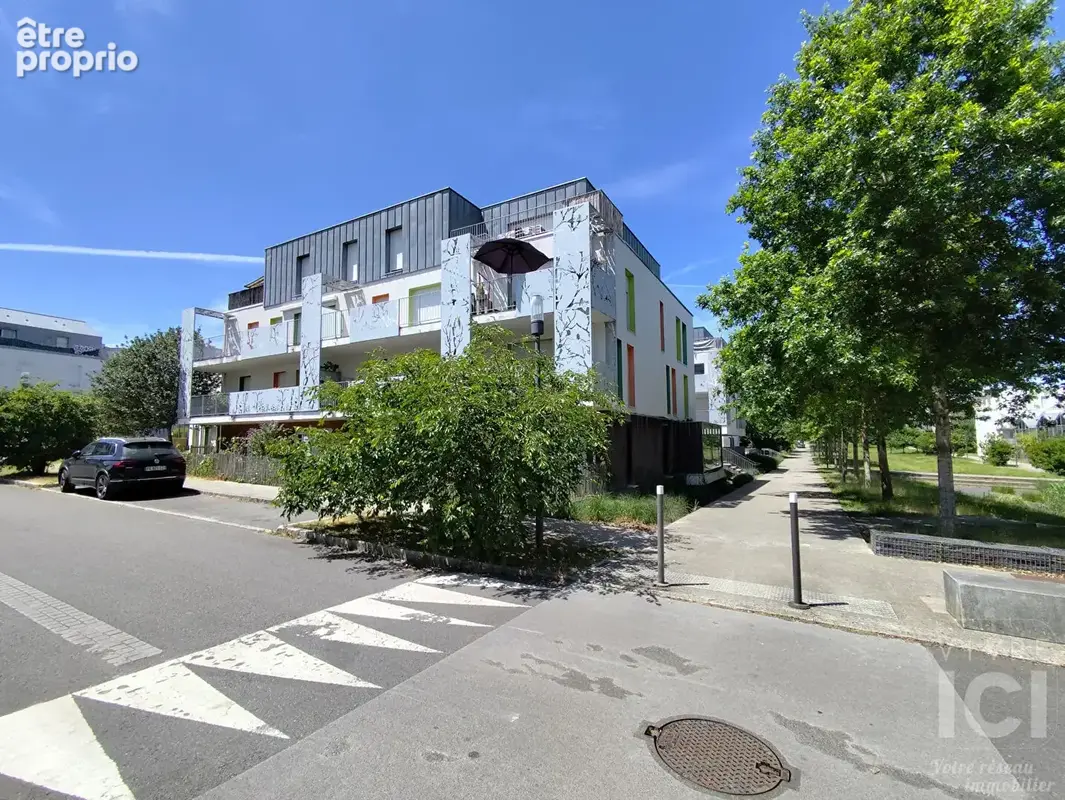 A VENDRE  Appartement T4, 77 m²  3 chambres Dernier étage au coeur d'Orvault-Bourg - photo 5